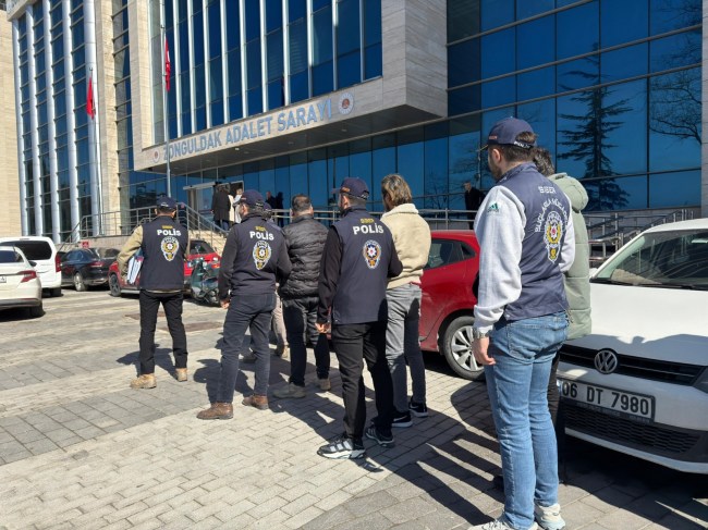 Yasa Dışı Bahisten, 15 Şüpheli Yakalandı!...