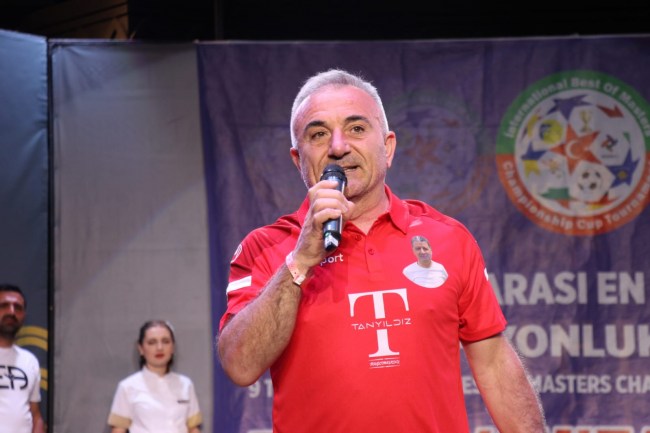 Turgut Tanyıldız'ı, Kalbinde Taşıyan Vefalı Başkan!..