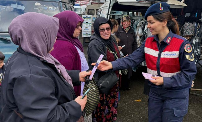 Jandarma Ormanlı'da, KADES Uygulamasını Telefonlara Yükletiyor!..