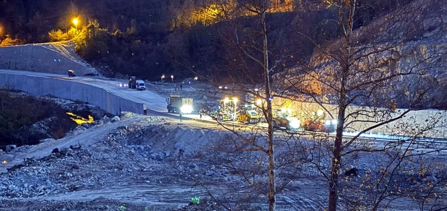 Kdz. Ereğli-Devrek Yolu İçine Geceli-Gündüzlü Çalışma