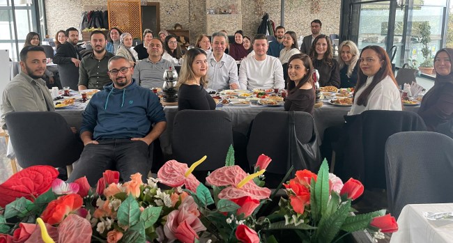 Erdeniz Akademi, Öğretmenlerinin Gününü Kutladı!