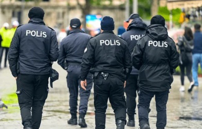 Kdz. Ereğli'de, İçlerinde Polisin de Bulunduğu Şok Operasyon!...