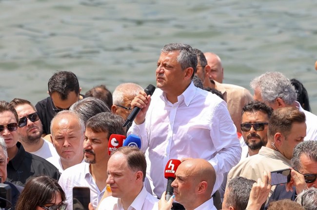 CHP'nin Zonguldak'taki görevden alma operasyonları ortalığı karıştırdı..