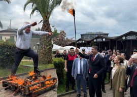 Kdz. Ereğlinin Kaymakamı Ateşledi, Parti Başkanı Atladı...
